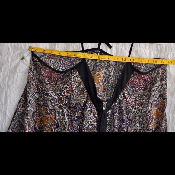 ALLEN B paisley Racerback shear tank top - Picture 2 of 6